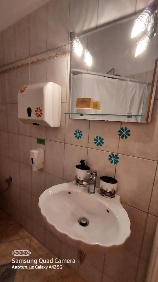 My Zen Apartment Preveza Luaran gambar